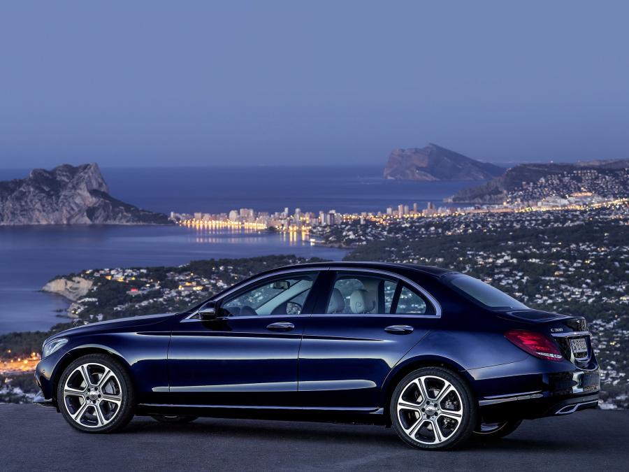  Mercedes-Benz C300 BlueTec Hybrid Exclusive Line 2014 года  (фото 11 из 30)